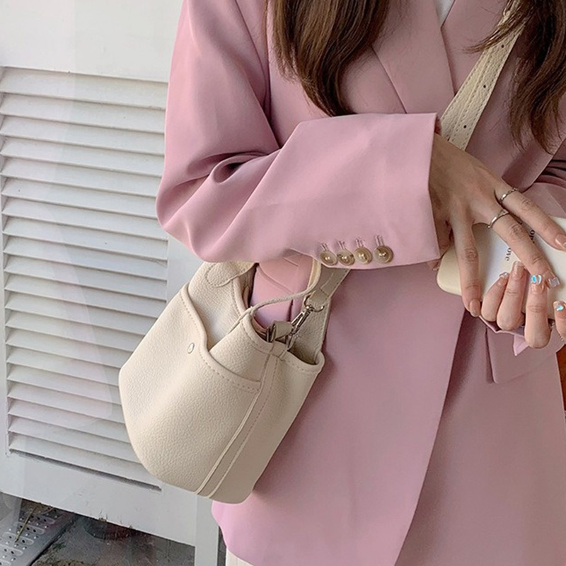 우아한 여성용 새 명품 디자이너 핸드백 여성 패션 심플 - Luxury Bags Leather 리뷰 및 가격